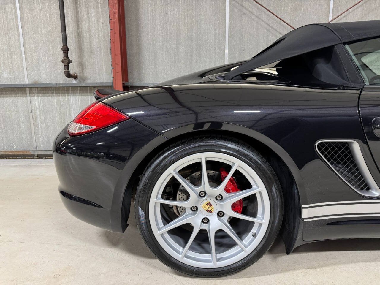 Used 2011 Porsche Boxster Spyder RWD image 37