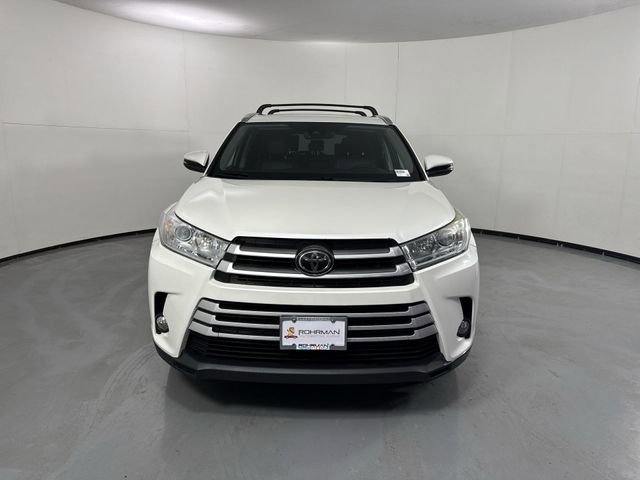 Used 2017 Toyota Highlander XLE image 28