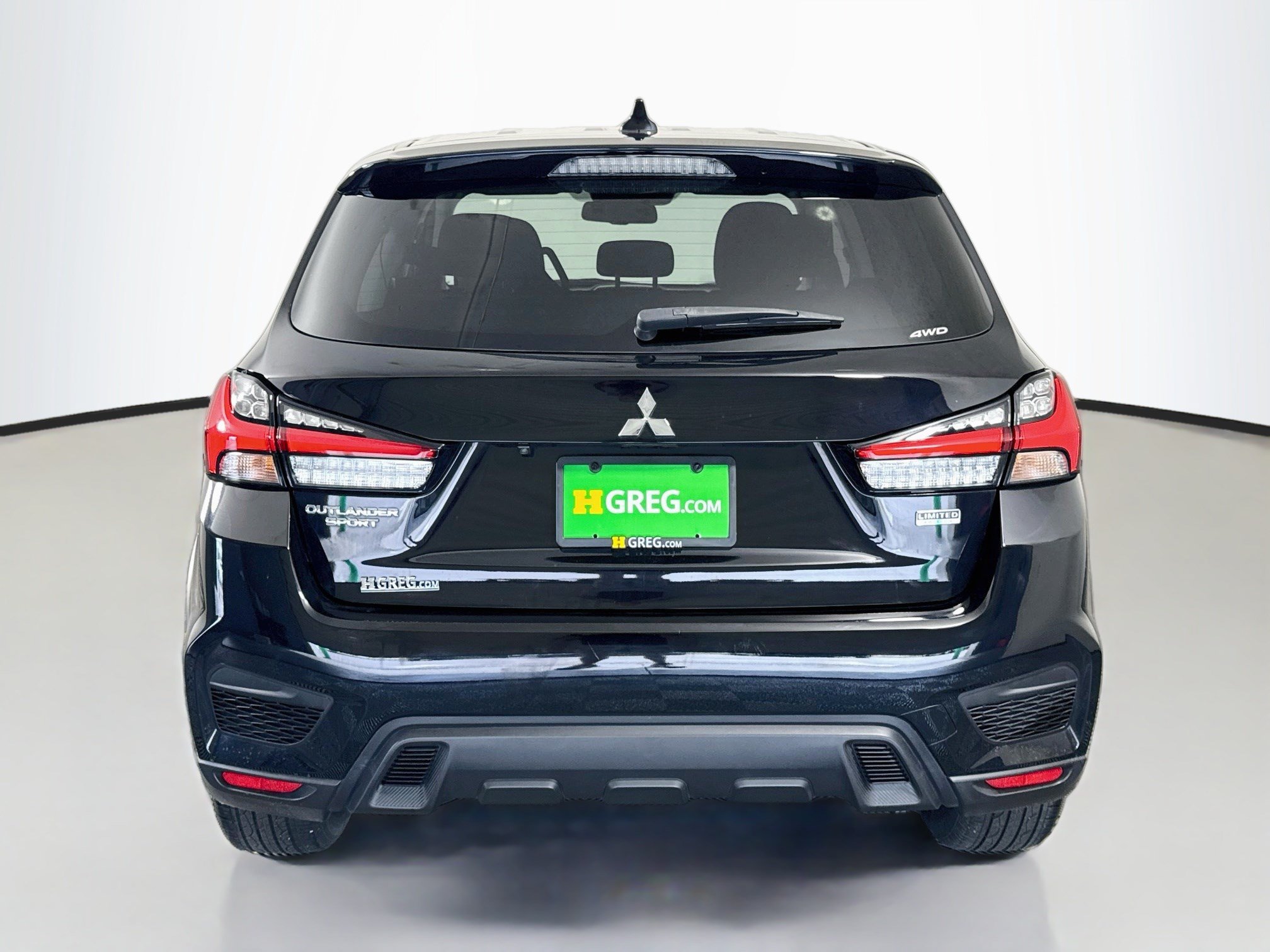 Used 2024 Mitsubishi Outlander Sport LE AWD/4WD image 8