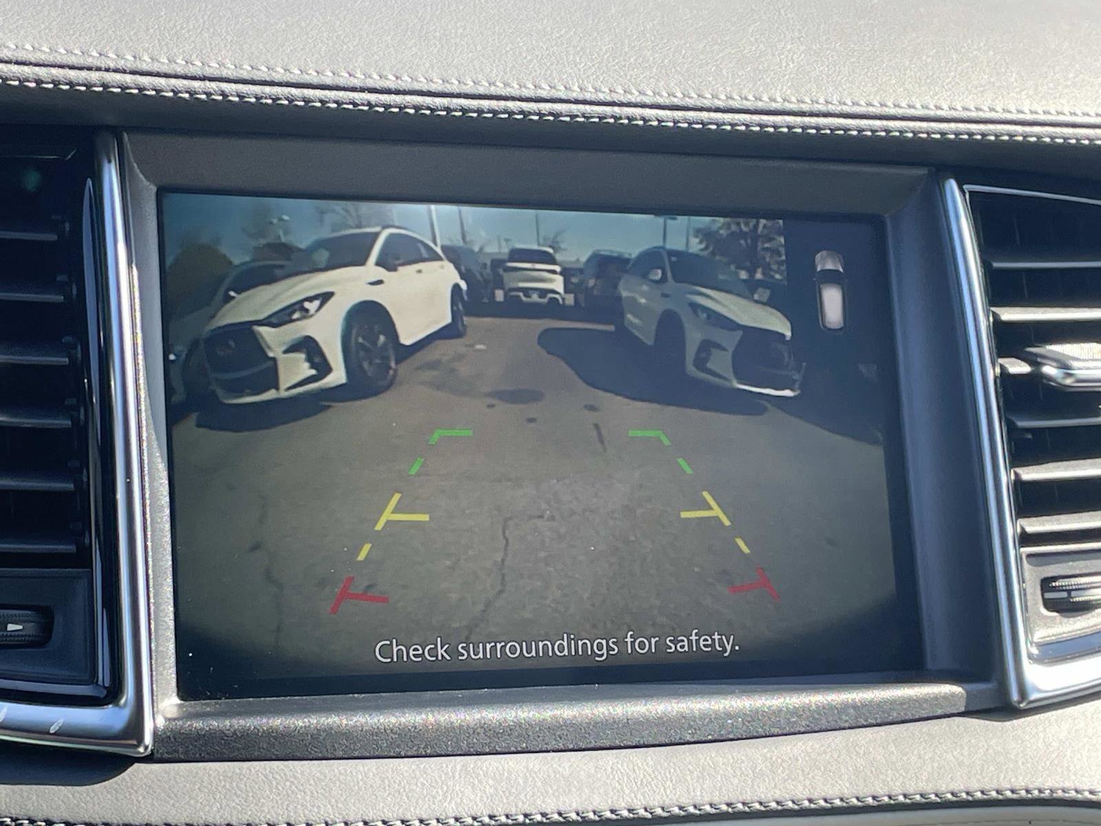 Certified 2025 INFINITI QX55 Luxe w/ Cargo Package image 16