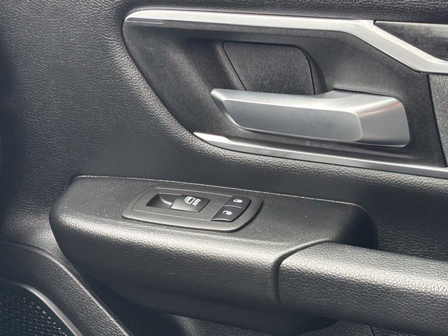 Used 2022 RAM 1500 Big Horn AWD/4WD image 46