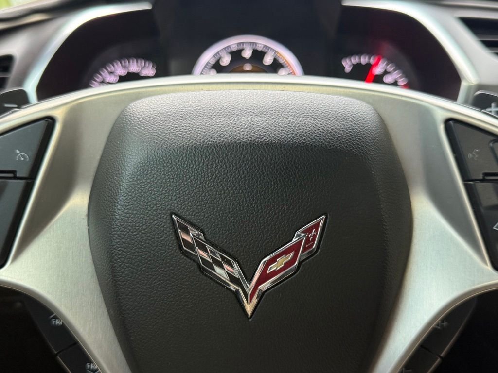 Used 2018 Chevrolet Corvette Stingray Convertible Z51 2LT RWD image 24