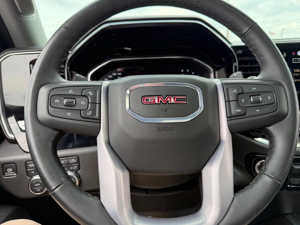 Used 2025 GMC Sierra 1500 SLT w/ SLT Premium Package AWD/4WD image 26