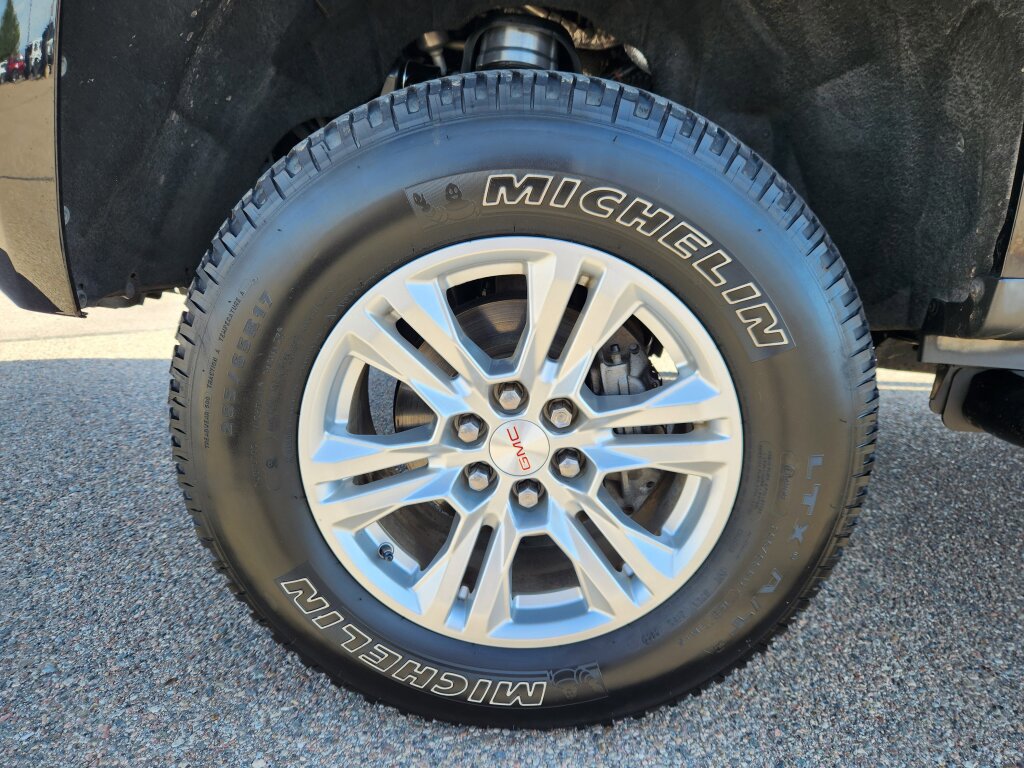 Used 2019 GMC Canyon SLE w/ SLE Convenience Package image 13