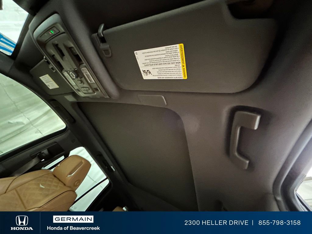 Used 2024 Cadillac Escalade Sport w/ LPO, ONYX Package image 27