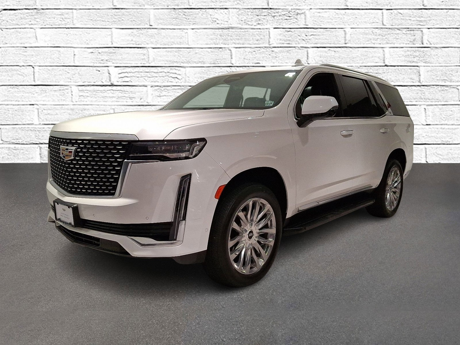 Certified 2021 Cadillac Escalade Premium Luxury image 2