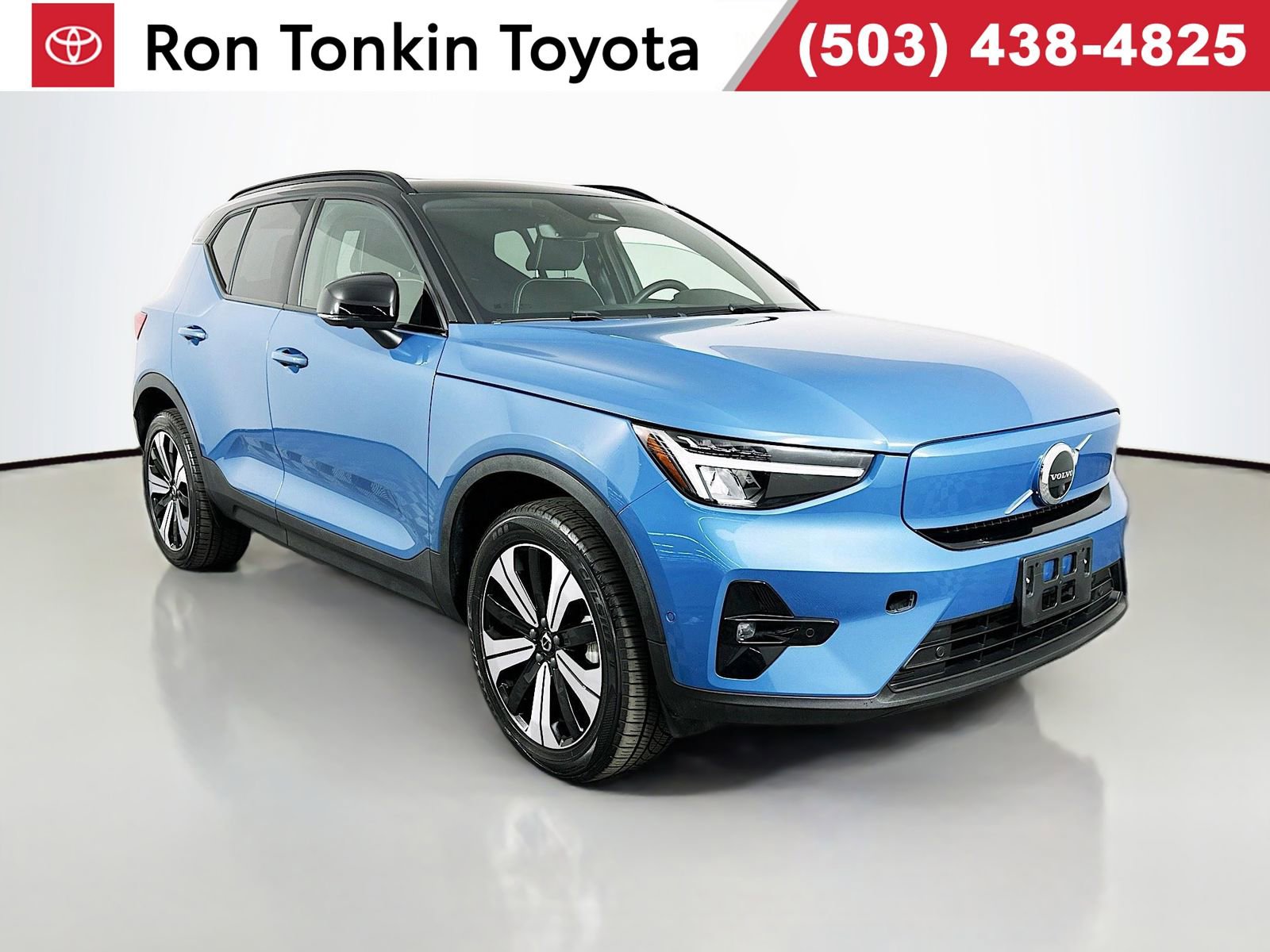 Used 2023 Volvo XC40 Recharge Plus