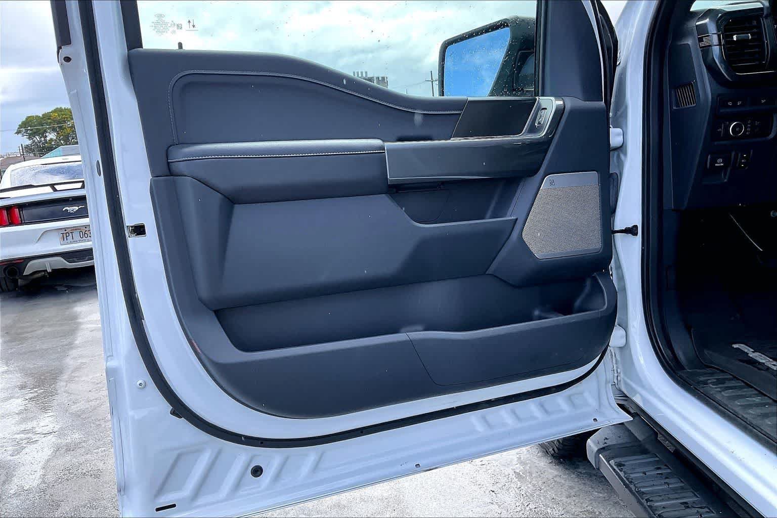 Used 2022 Ford F150 XLT w/ Equipment Group 302A High AWD/4WD image 27