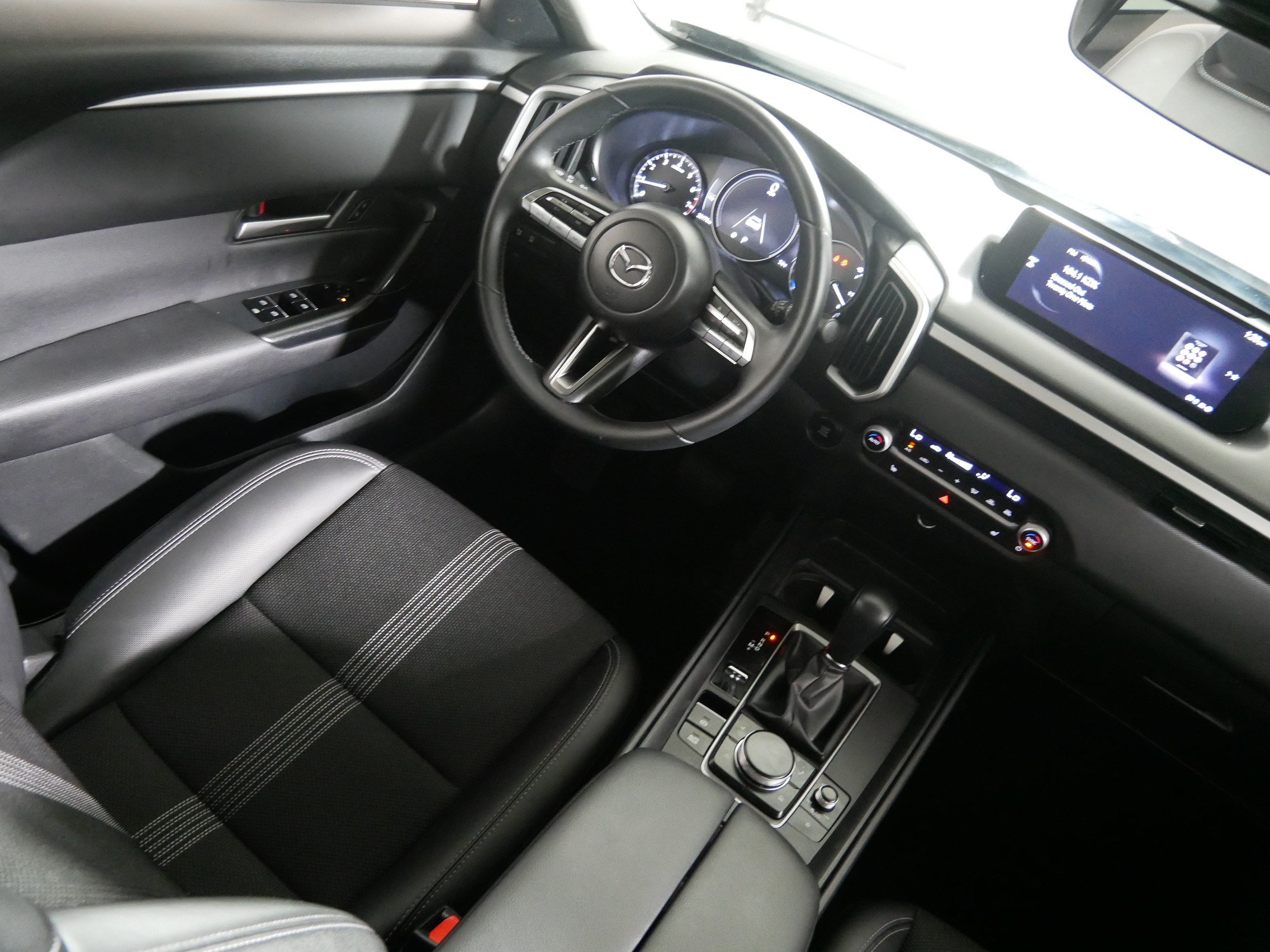 Certified 2026 MAZDA CX-50 AWD 2.5 S w/ Preferred Pkg image 9