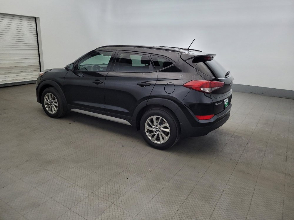 Used 2017 Hyundai Tucson SE w/ SE Popular Package 02 AWD/4WD image 3