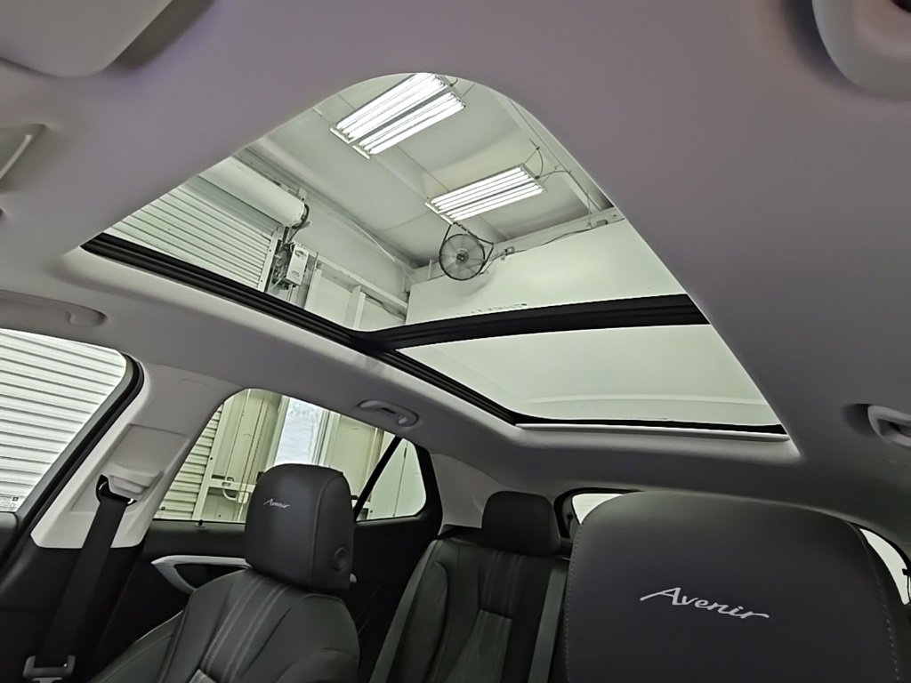 New 2026 Buick Envision Avenir image 32