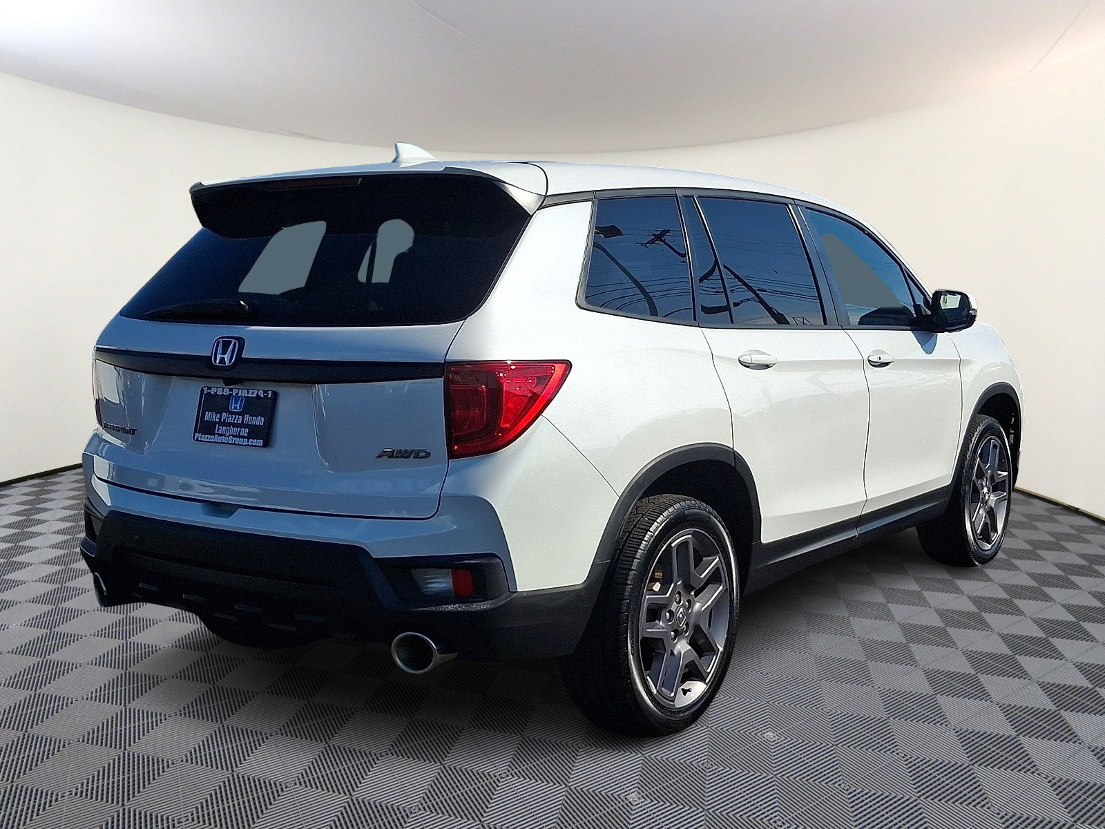 Used 2023 Honda Passport EX-L image 7