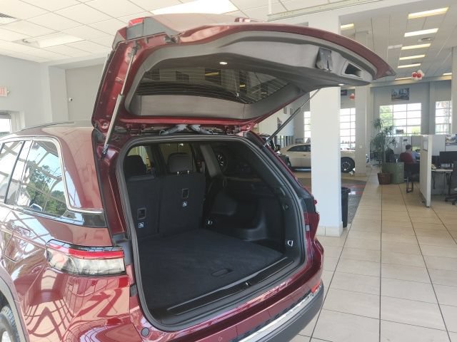 Certified 2024 Jeep Grand Cherokee Laredo X RWD image 49