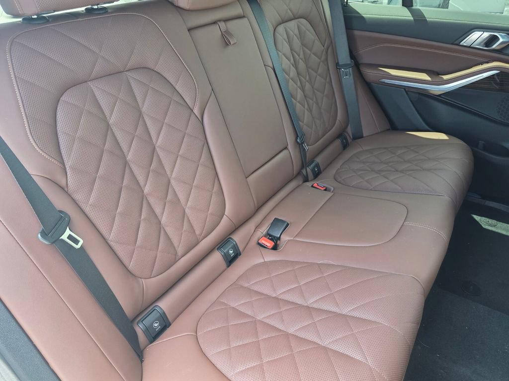 Used 2025 BMW X5 sDrive40i w/ Parking Assistance Package RWD image 25