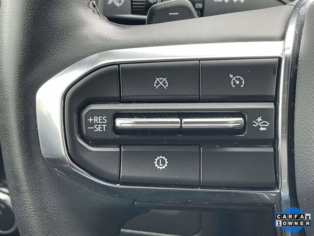 Used 2025 GMC Yukon Denali image 23