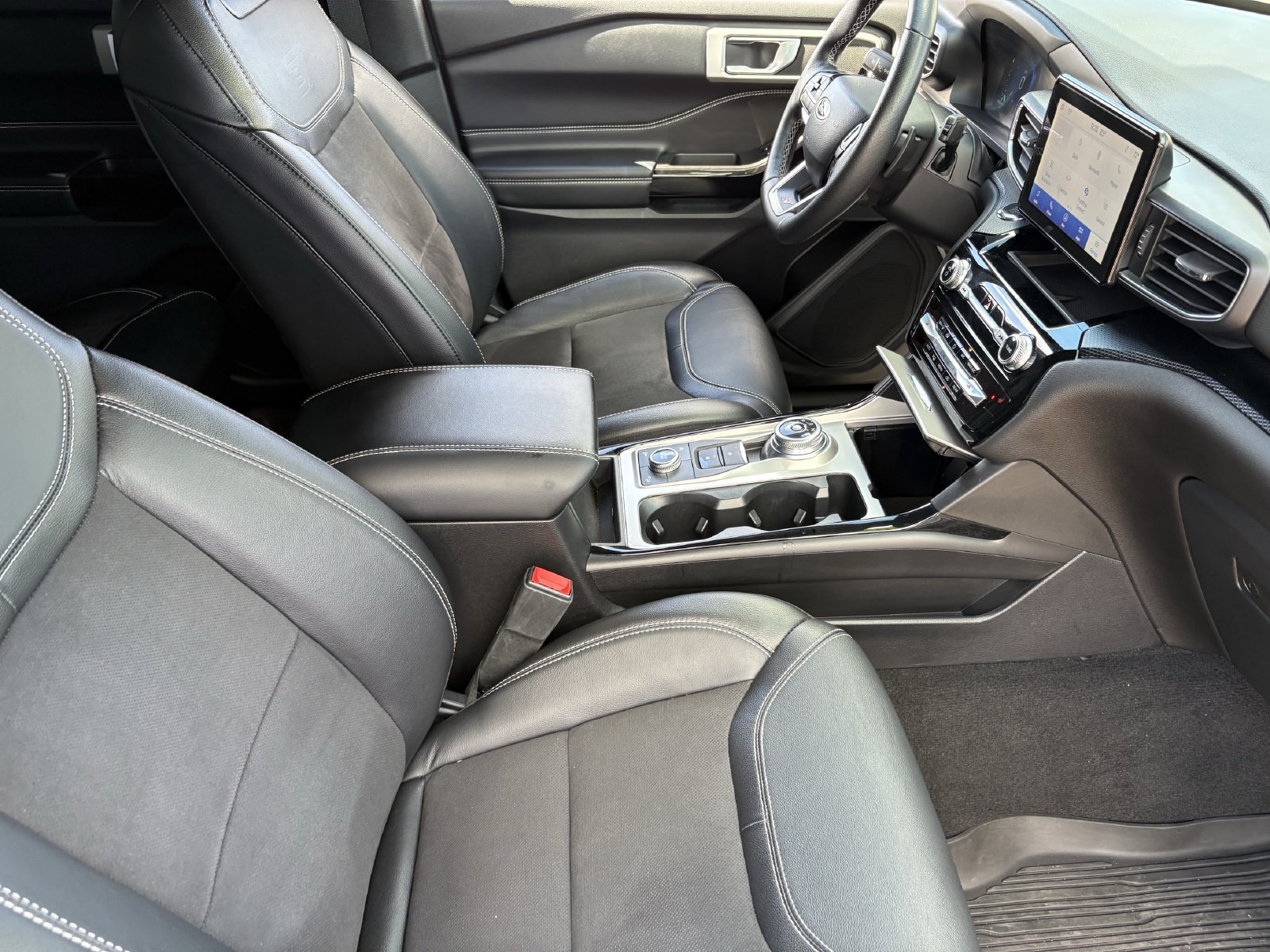 Certified 2022 Ford Explorer ST AWD/4WD image 13