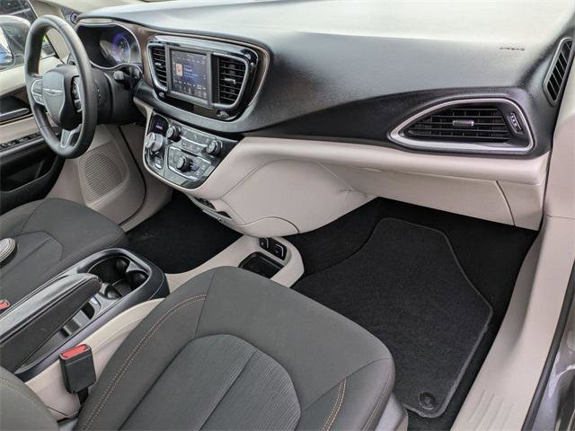 Certified 2018 Chrysler Pacifica Touring Plus image 29