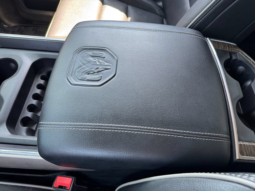 Used 2019 RAM 1500 Laramie AWD/4WD image 26