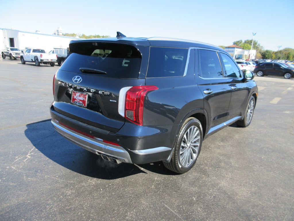 Used 2025 Hyundai Palisade Calligraphy AWD/4WD image 6