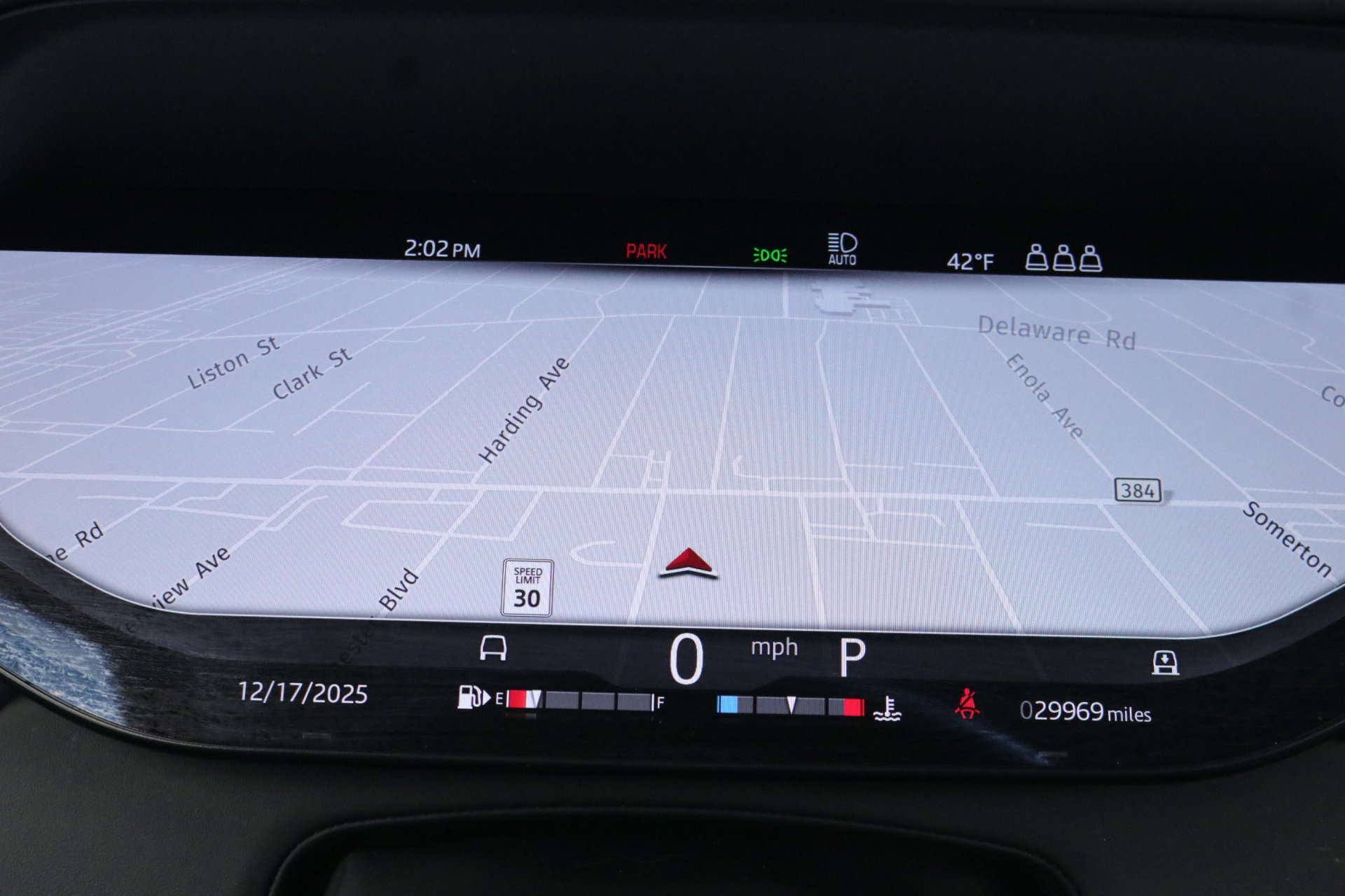 Used 2023 Land Rover Range Rover SE image 15