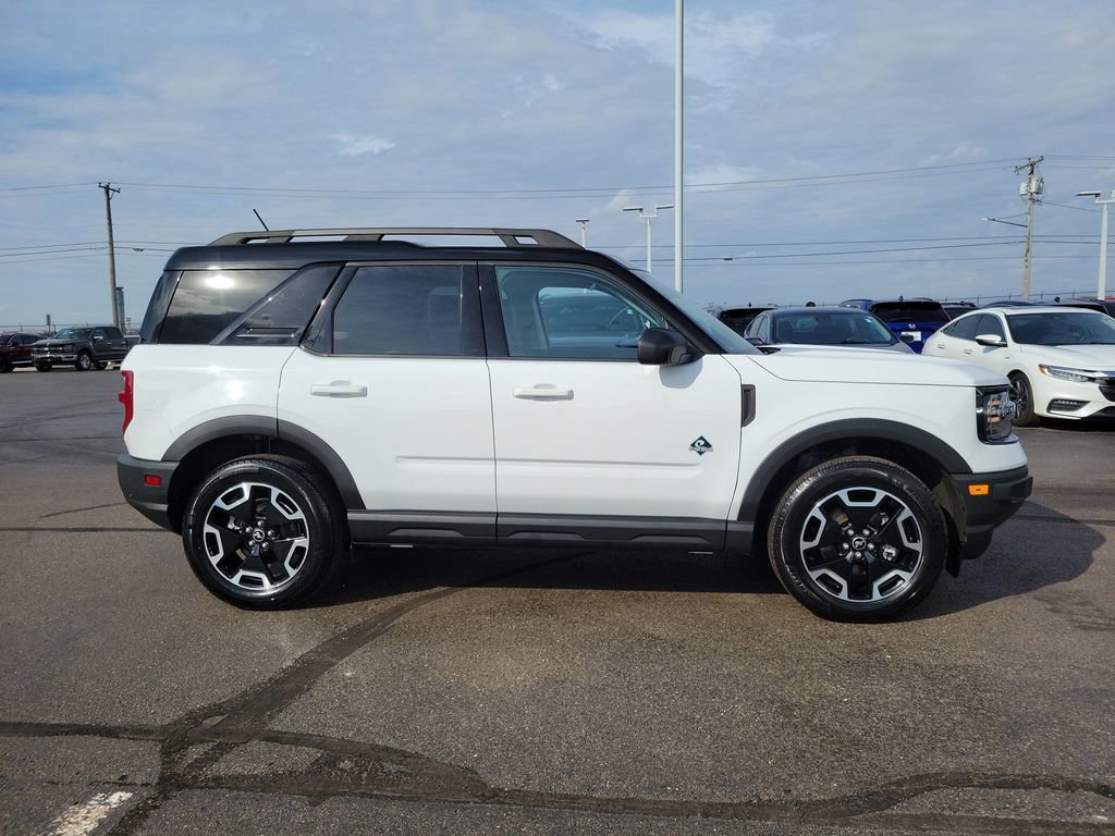 Certified 2024 Ford Bronco Sport Outer Banks w/ Tech Package image 3