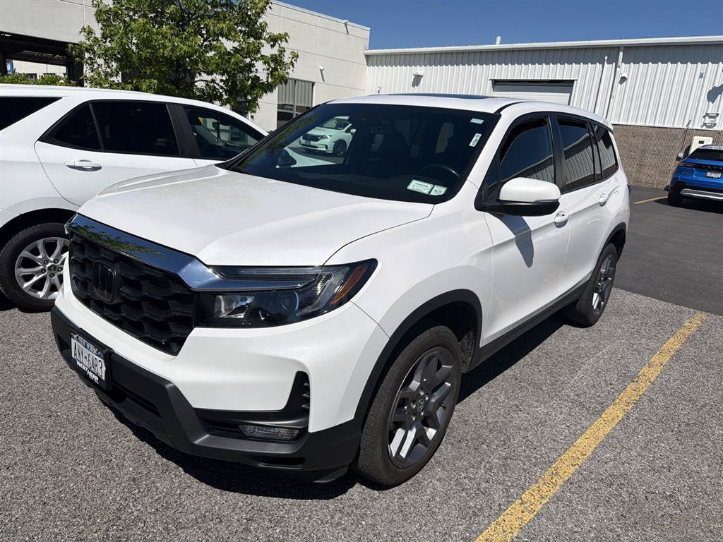 Certified 2023 Honda Passport EX-L image 3