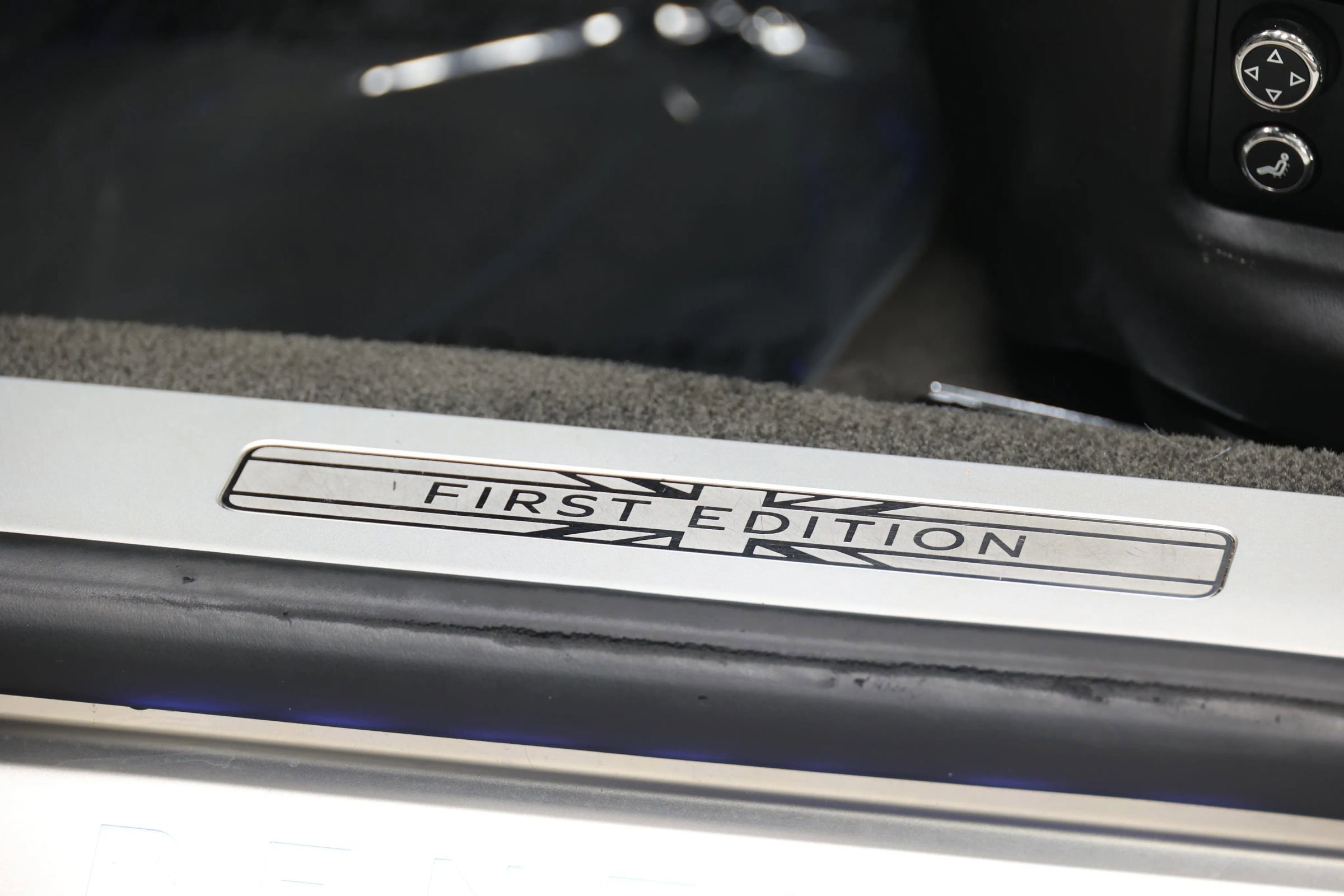 Used 2020 Bentley Flying Spur W12 image 17