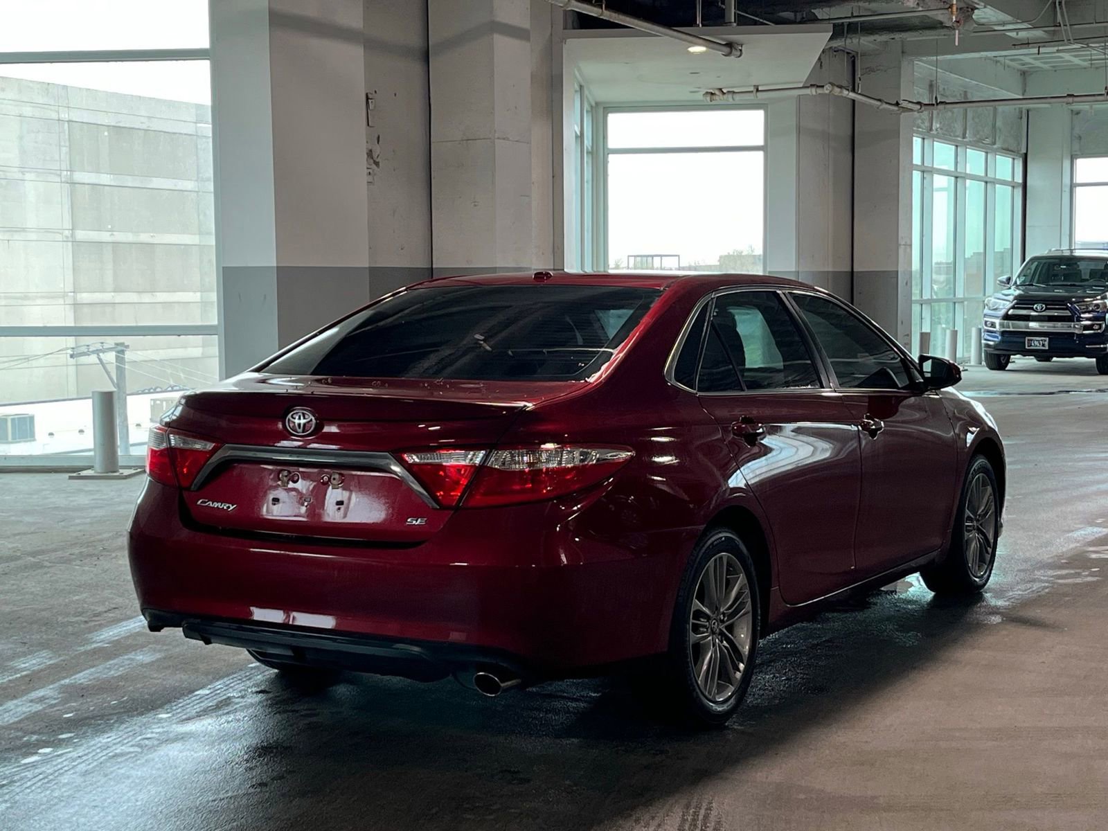 Used 2017 Toyota Camry XLE image 10