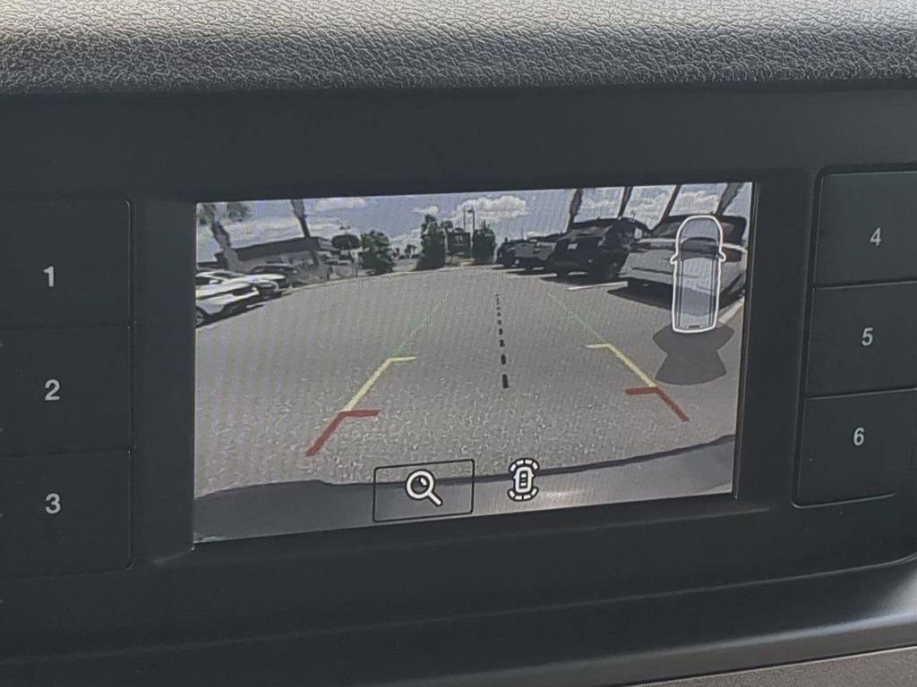 Used 2022 Ford Transit Connect XL image 21