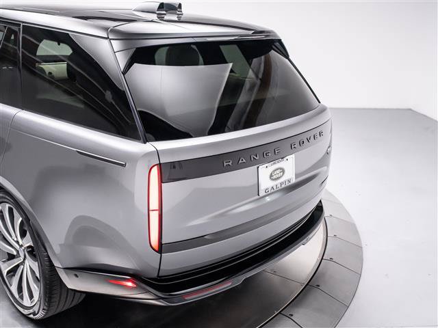 Used 2023 Land Rover Range Rover SE AWD/4WD image 30