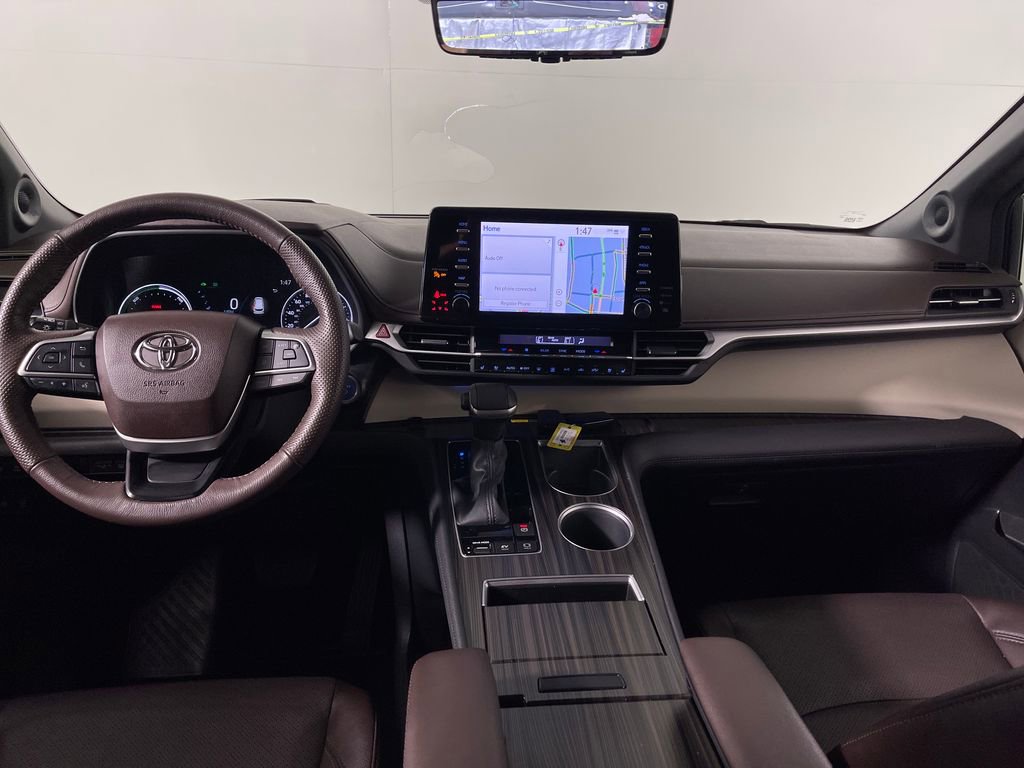 Certified 2023 Toyota Sienna Platinum image 14
