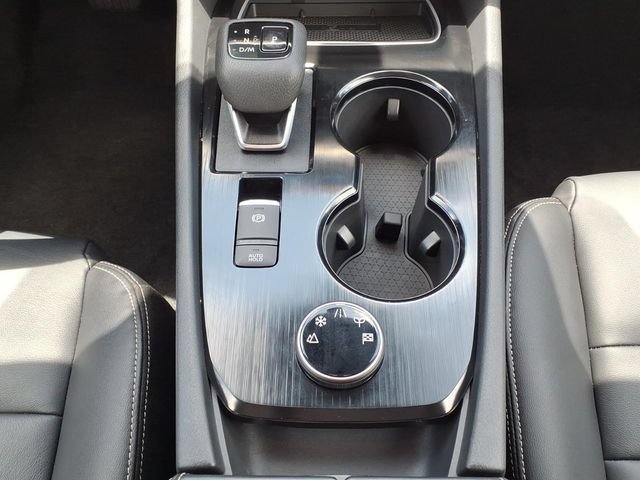 Used 2025 Nissan Rogue SL AWD/4WD image 14
