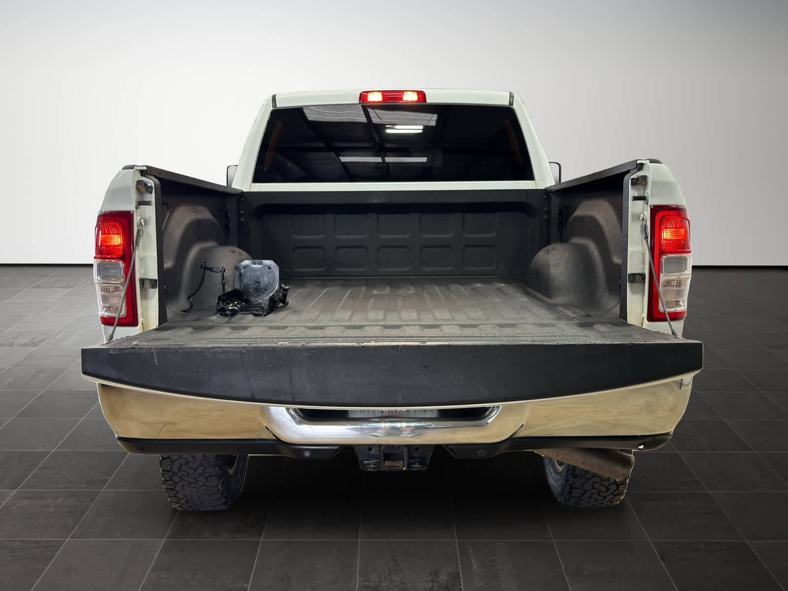 Used 2024 RAM 2500 Big Horn w/ Off Road Package image 12