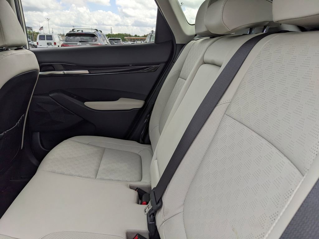 Certified 2023 Kia Seltos SX AWD/4WD image 19