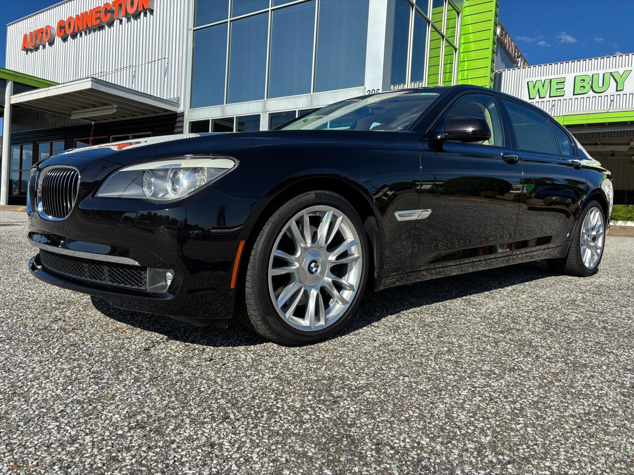 Used 2012 BMW 750Li image 14