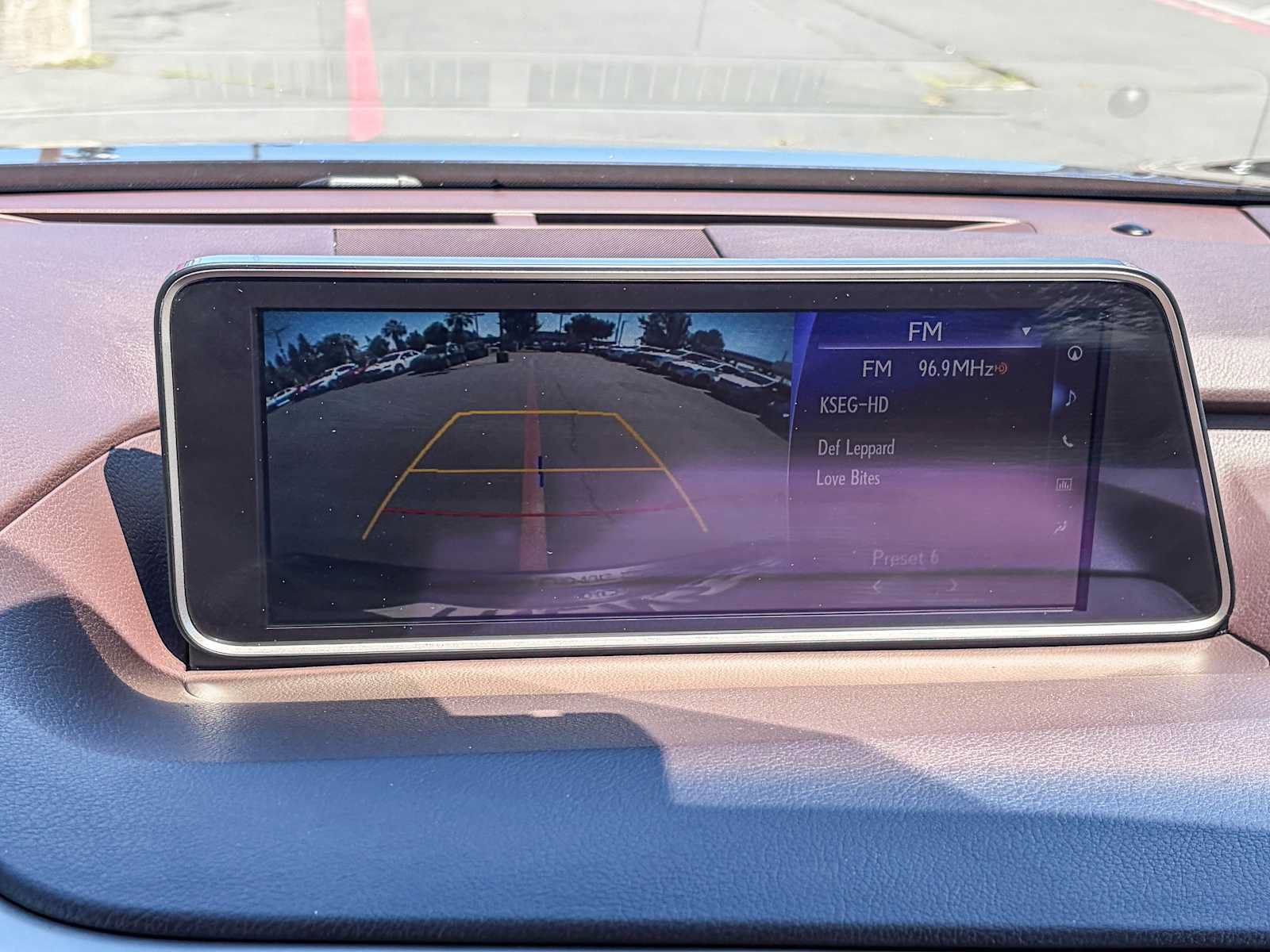 Used 2016 Lexus RX 350 AWD w/ Premium Package image 24