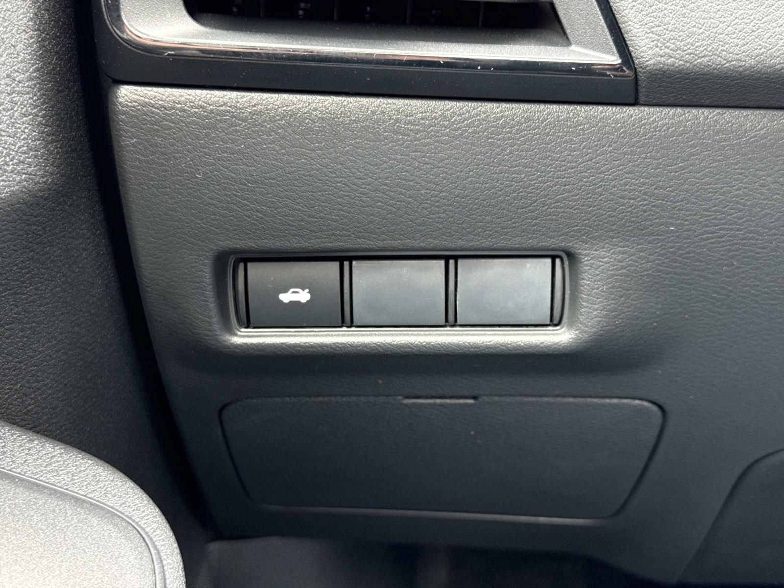 Certified 2026 Nissan Sentra SV w/ Floor Mat Package FWD image 19