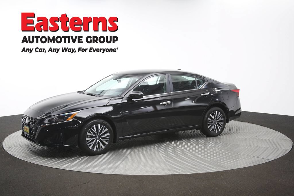 Used 2023 Nissan Altima 2.5 SV AWD/4WD image 57