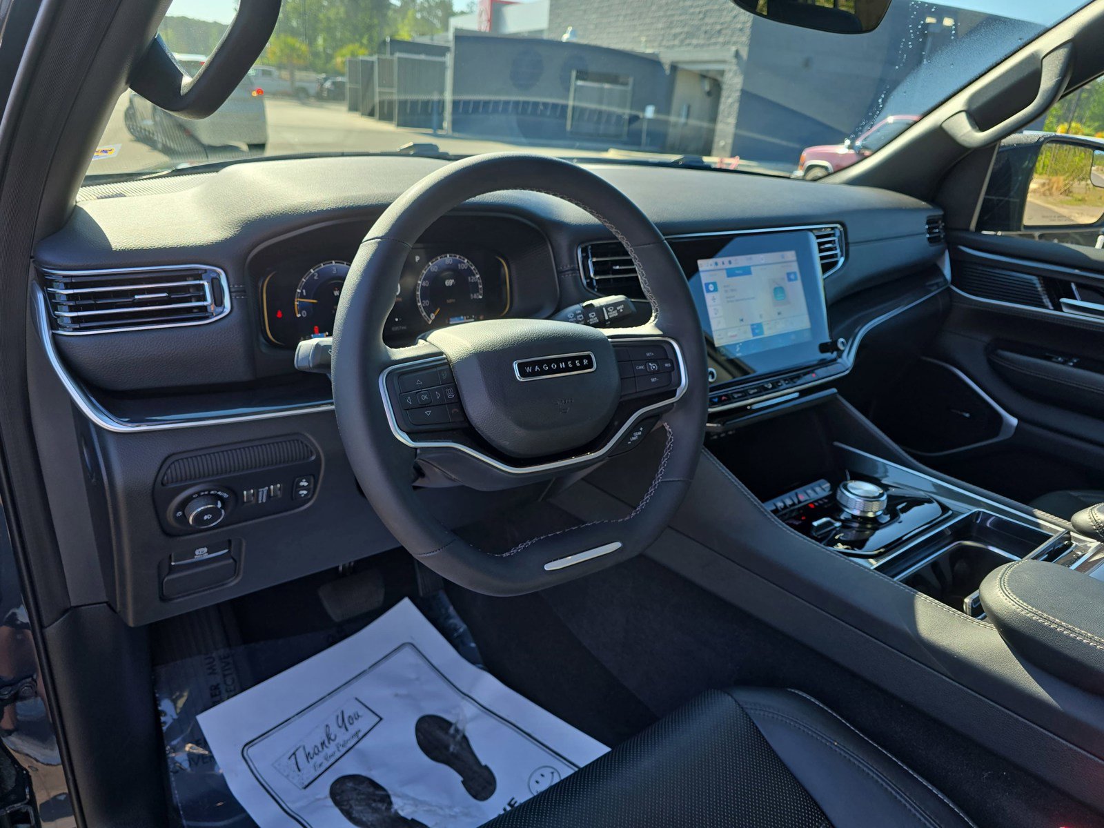Used 2024 Jeep Wagoneer 4WD image 19