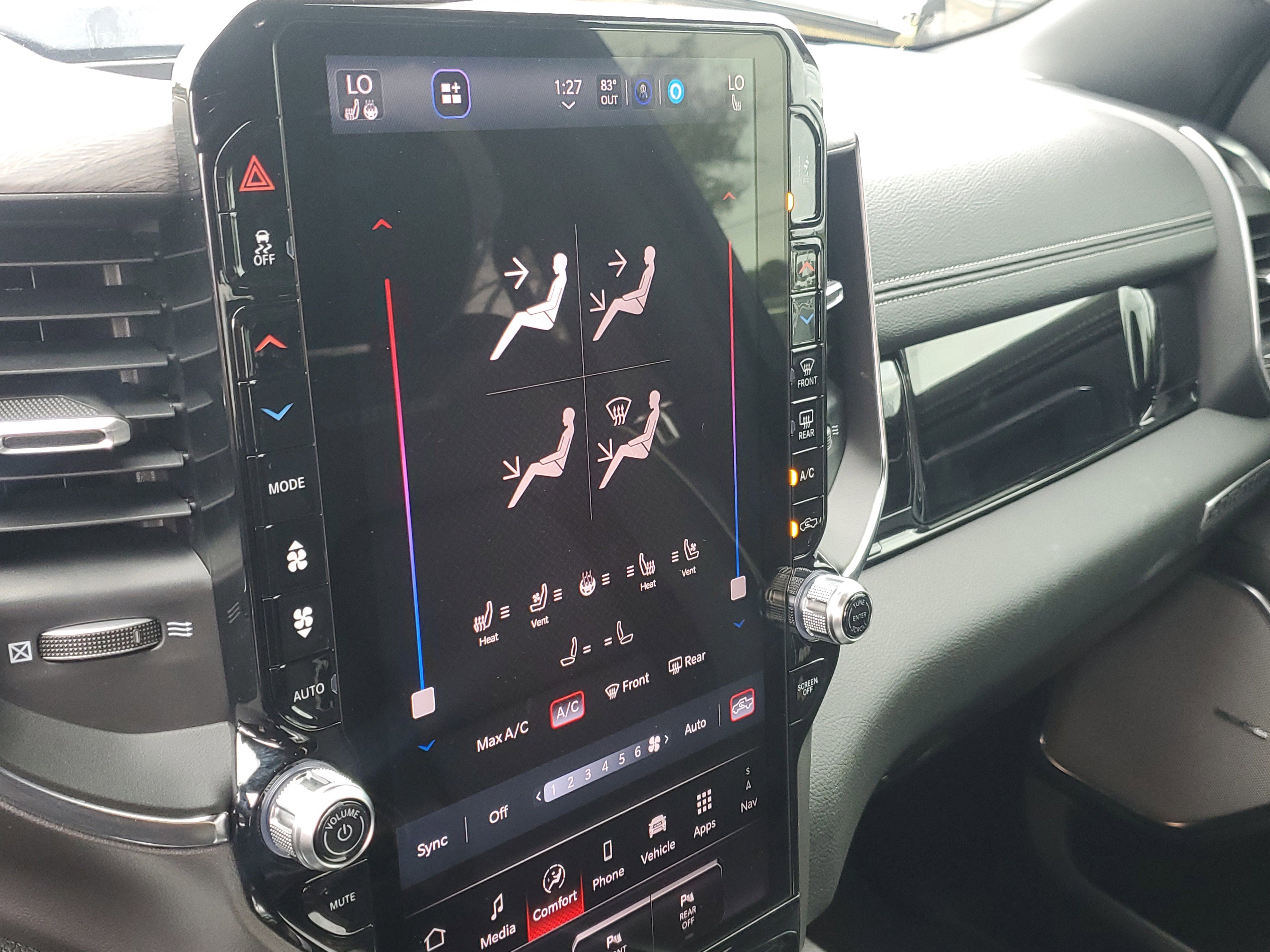 Used 2026 RAM 1500 Laramie w/ Night Edition image 24