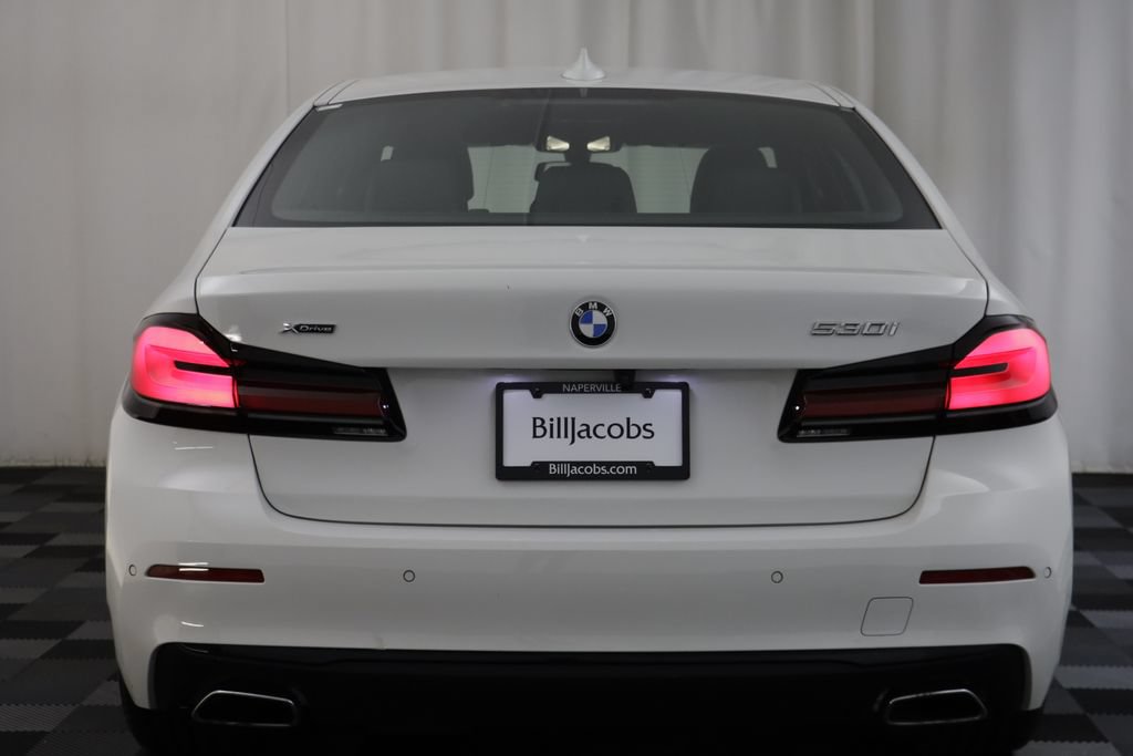 Used 2023 BMW 530i xDrive w/ Convenience Package AWD/4WD image 16