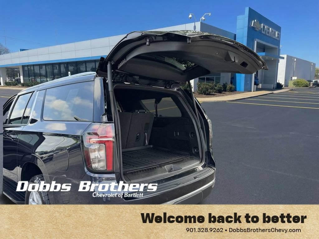 Used 2023 Chevrolet Suburban LT RWD image 37