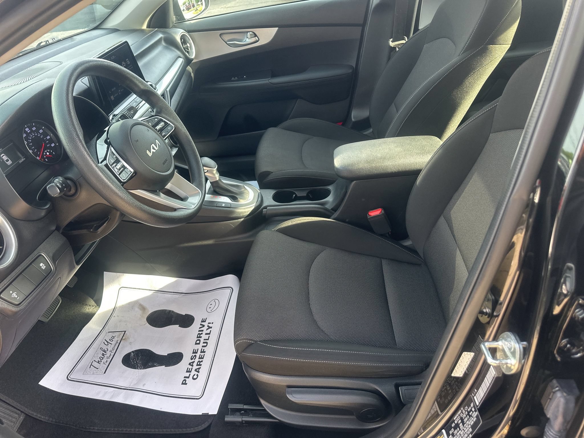 Used 2024 Kia Forte LXS FWD image 14