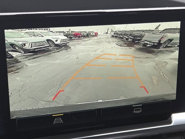 Used 2024 Chevrolet Silverado 1500 LT image 4