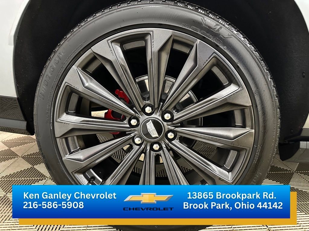 Used 2025 Cadillac Escalade V AWD/4WD image 28