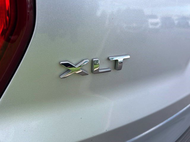 Used 2018 Ford Explorer XLT w/ Equipment Group 201A FWD image 58