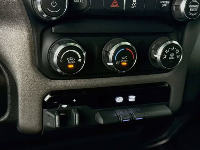 Used 2022 RAM 2500 Tradesman AWD/4WD image 15