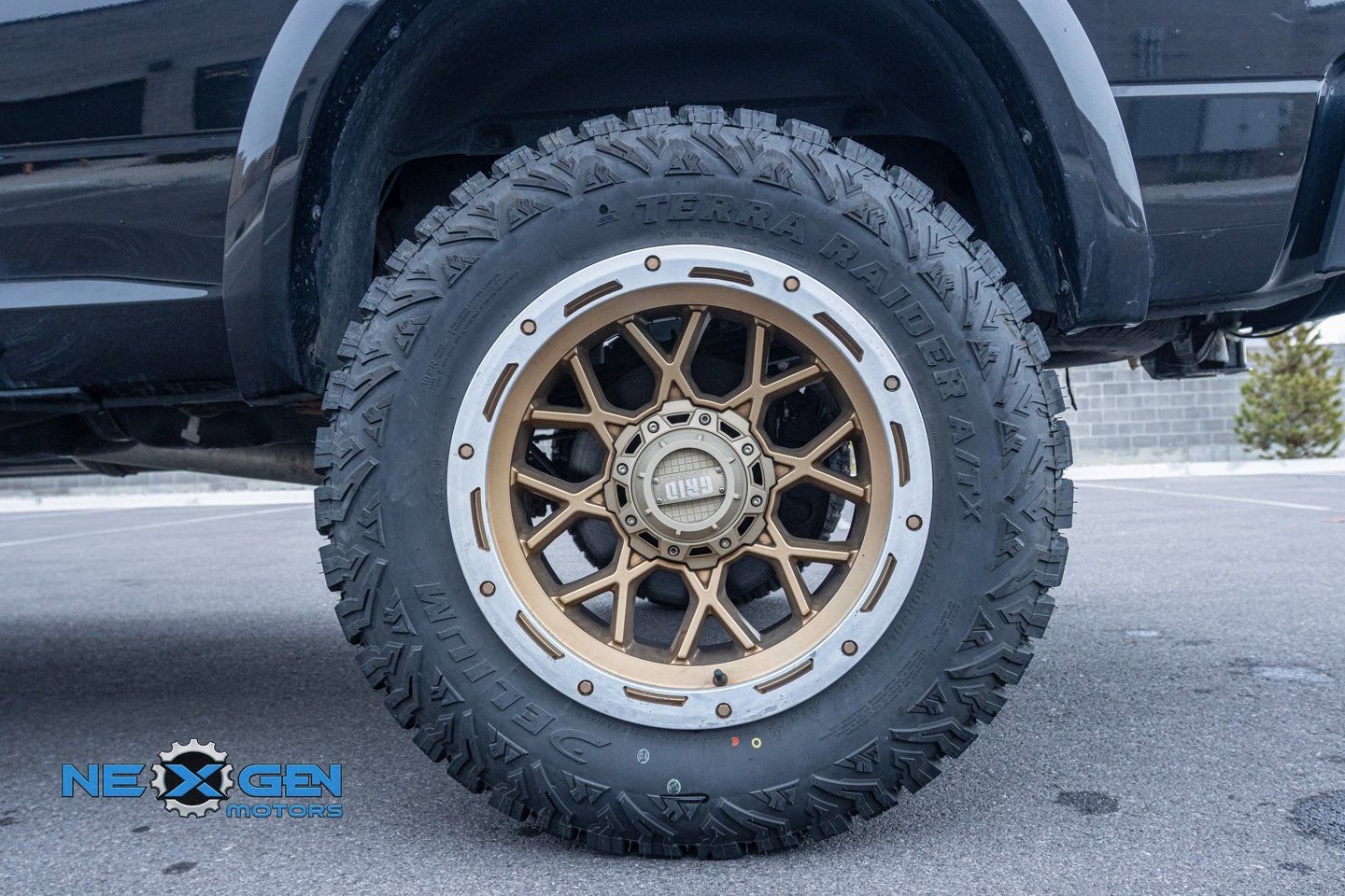 Used 2018 RAM 3500 Laramie w/ Sport Appearance Group image 45