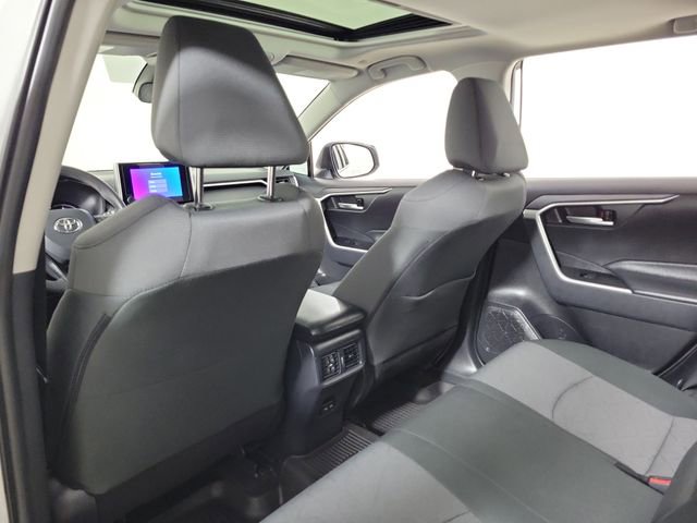 Used 2024 Toyota RAV4 XLE w/ Convenience Package FWD image 11