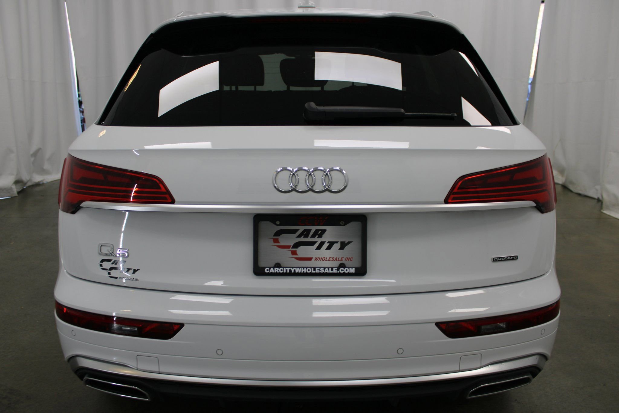 Used 2022 Audi Q5 2.0T Premium w/ Convenience Package image 8